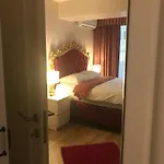 Luxx Nisantasi Apartmanhotel 3*