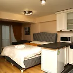 Luxx Nisantasi Apartmanhotel 3*