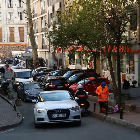 Luxx Nisantasi *